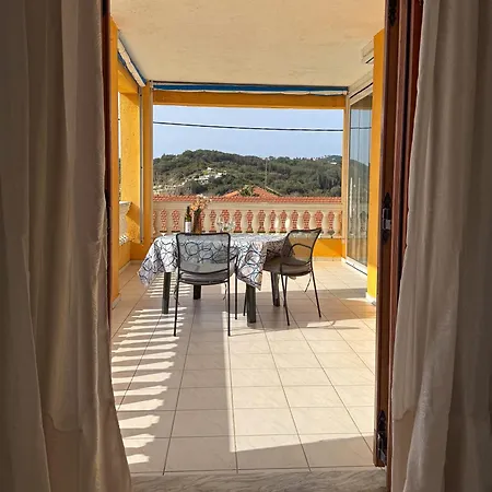 Katerina's * Agios Georgios Pagon